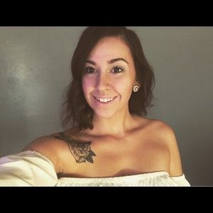 Meet your Posher, Victoria